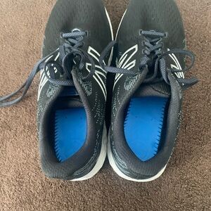 Men's Black Athletic Shoes